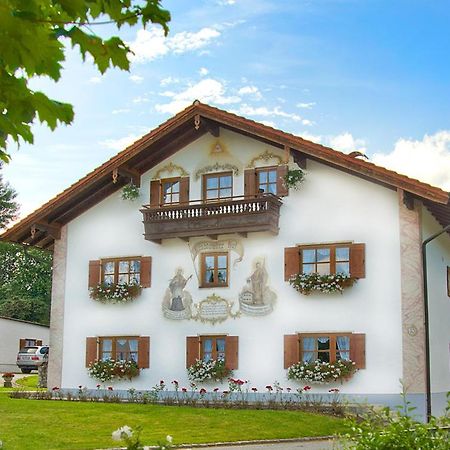 Отель Lindlweberhof Розенхайм Экстерьер фото